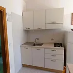Ascoli Hotel 2*