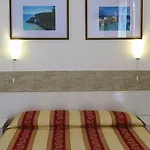 Ascoli Hotel 2*