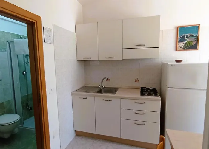 Ascoli Hotel 2*