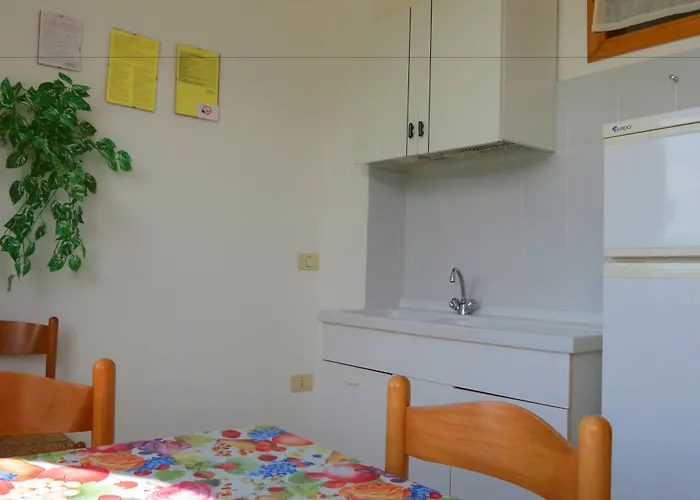 Ascoli Hotel 2*
