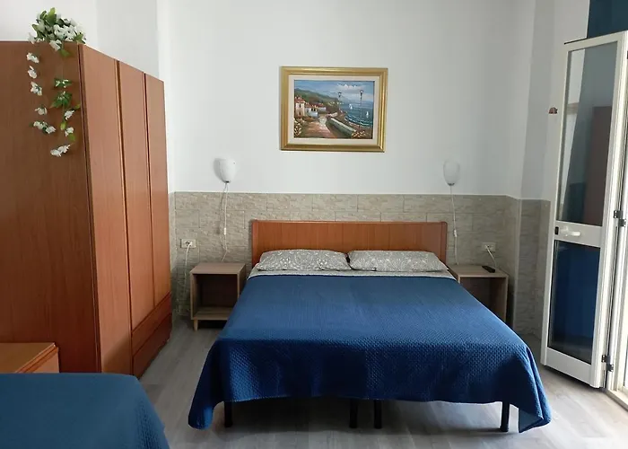 Hotel Ascoli 2*