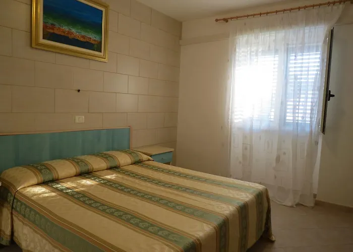 Hotel Ascoli Vieste